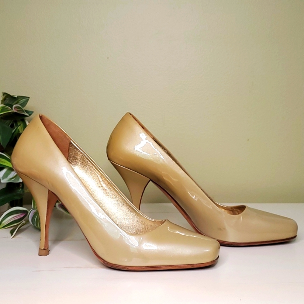 Prada | Champagne Patent Leather Pumps Sz 37 1/2